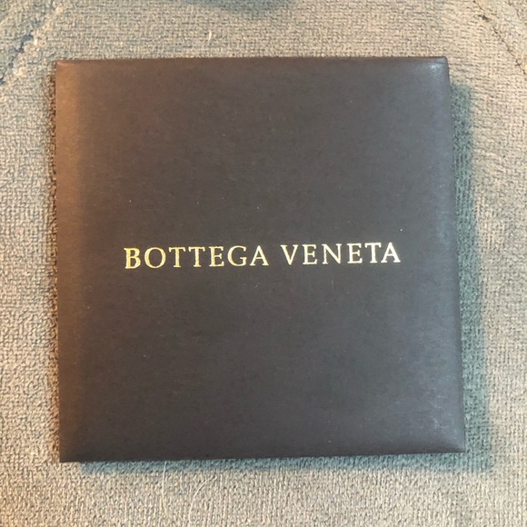 Bottega Veneta Woman’s Round Frame Acetate Sunglasses Brown OS - Picture 7 of 11